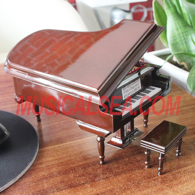 piano toy